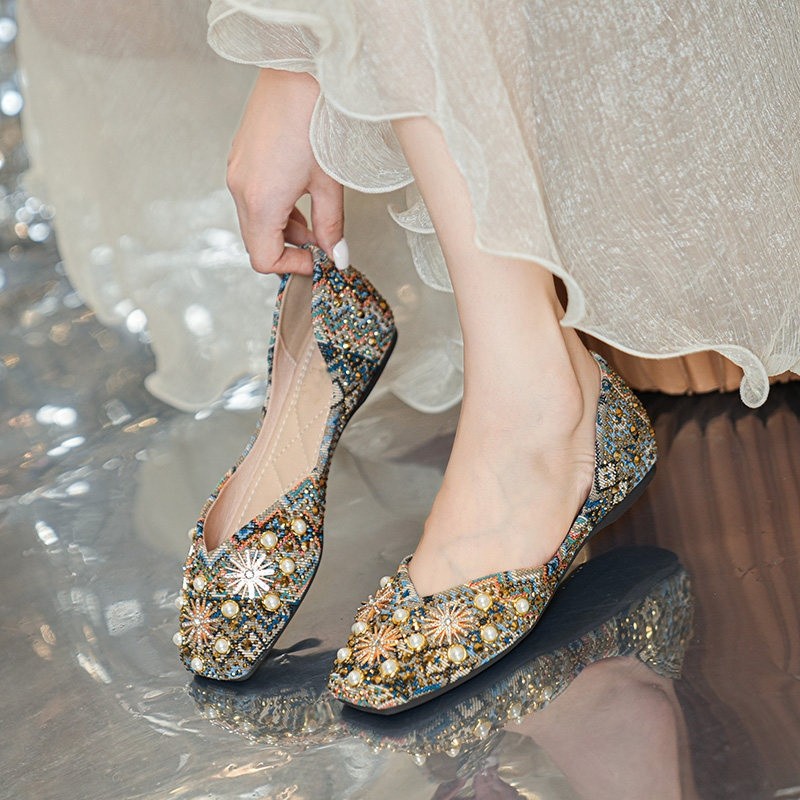 Retro Embroidered Pearl Slip-O - Ethnic Fast Fashion ulasan dan harga